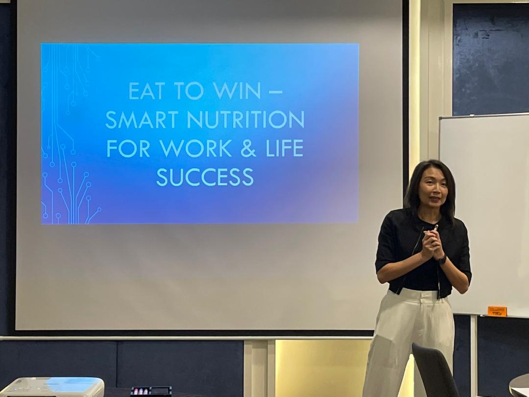 Eat to Win